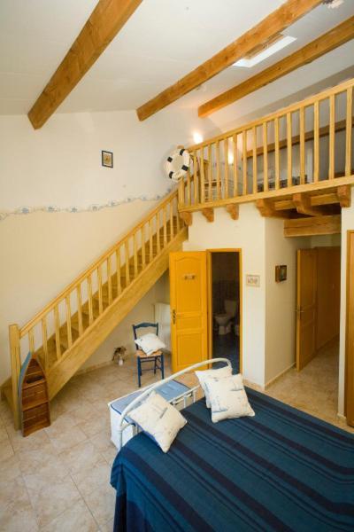 Ledre Hotell La Bastide-de-Sérou Exteriör bild