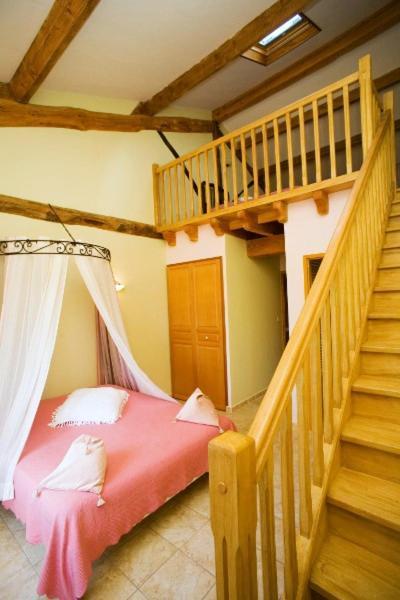 Ledre Hotell La Bastide-de-Sérou Exteriör bild